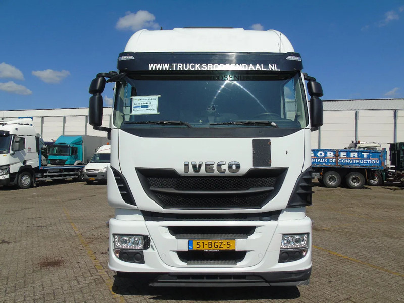 Iveco Stralis 420 + EURO 6 + 580KM - Cap tractor: Foto 5 Iveco Stralis 420 + EURO 6 + 580KM - Cap tractor: Foto 5