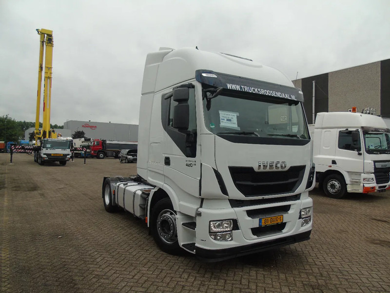 Iveco Stralis 420 + euro 6 - Cap tractor: Foto 2 Iveco Stralis 420 + euro 6 - Cap tractor: Foto 2