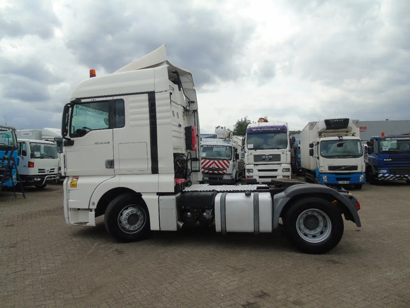 MAN TGX 18.440 + EURO 5 + 3X IN STOCK - Cap tractor: Foto 3 MAN TGX 18.440 + EURO 5 + 3X IN STOCK - Cap tractor: Foto 3
