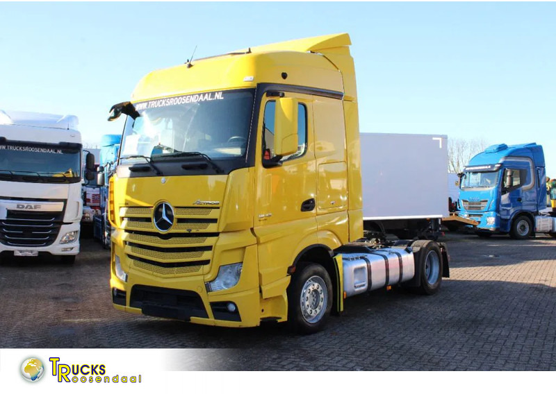 Mercedes-Benz Actros 1943 + EURO 6 + mega - Cap tractor: Foto 1 Mercedes-Benz Actros 1943 + EURO 6 + mega - Cap tractor: Foto 1