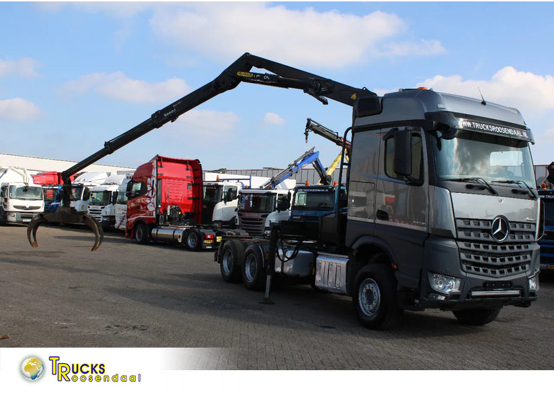 Mercedes-Benz Arocs 2858 + PALFINGER Z15 (2022) + 6X4 + FOREST/WOOD/METAL EDITION - Cap tractor: Foto 1 Mercedes-Benz Arocs 2858 + PALFINGER Z15 (2022) + 6X4 + FOREST/WOOD/METAL EDITION - Cap tractor: Foto 1