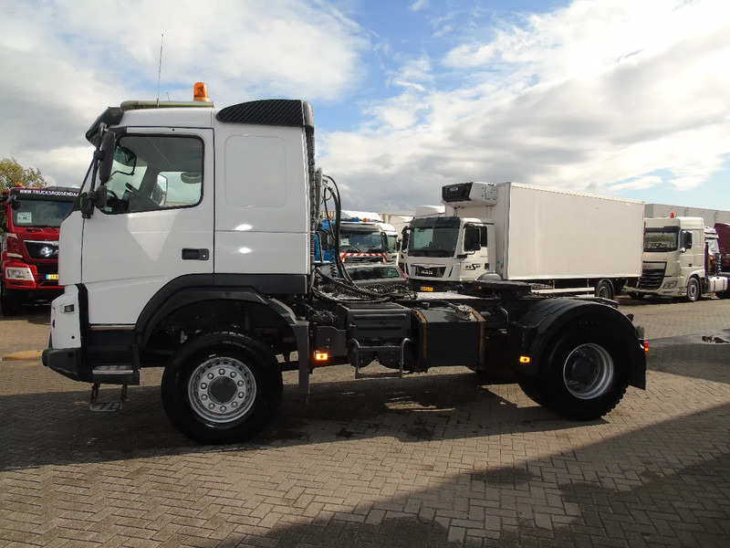 Volvo FMX 420 + 4X4 + MANUAL + EURO 5 + RETARDER + PTO - Cap tractor: Foto 3 Volvo FMX 420 + 4X4 + MANUAL + EURO 5 + RETARDER + PTO - Cap tractor: Foto 3