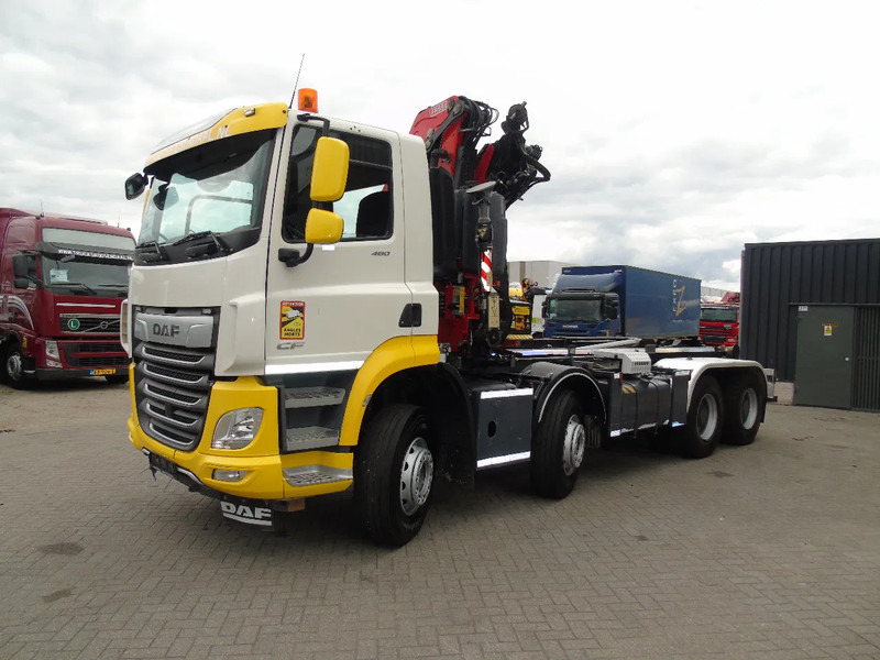 DAF CF 480 + 8X4 + FASSI 16T/M + 20T HOOK + REMOTE + PERFECT - Camion cu cârlig, Camion cu macara: Foto 4 DAF CF 480 + 8X4 + FASSI 16T/M + 20T HOOK + REMOTE + PERFECT - Camion cu cârlig, Camion cu macara: Foto 4