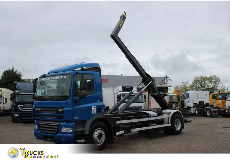 DAF CF 85.410 + EURO 5 - Camion cu cârlig: Foto 1 DAF CF 85.410 + EURO 5 - Camion cu cârlig: Foto 1