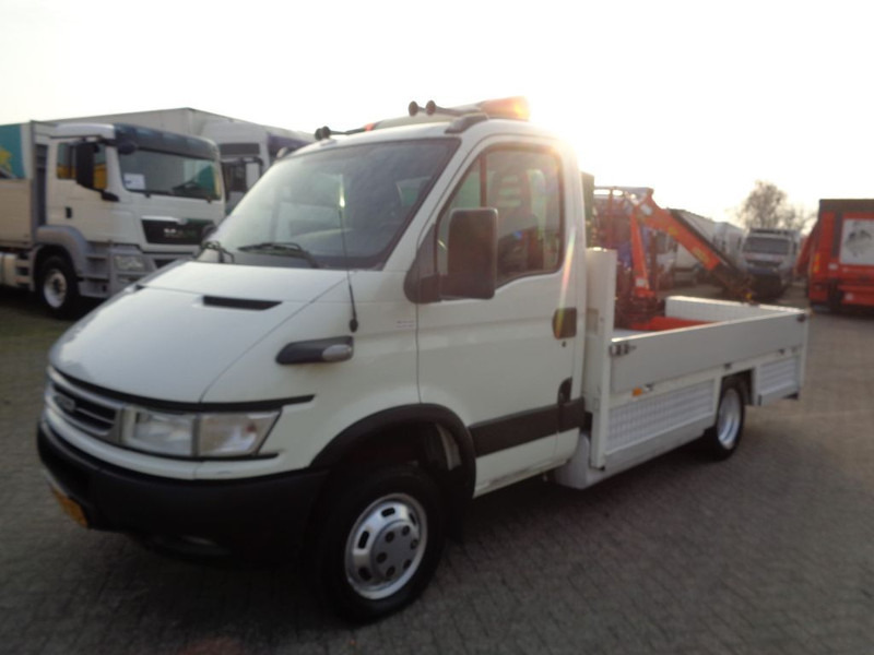 Iveco Daily reserved !!! 40C17 + Manual - Autoutilitară cu platformă: Foto 2 Iveco Daily reserved !!! 40C17 + Manual - Autoutilitară cu platformă: Foto 2