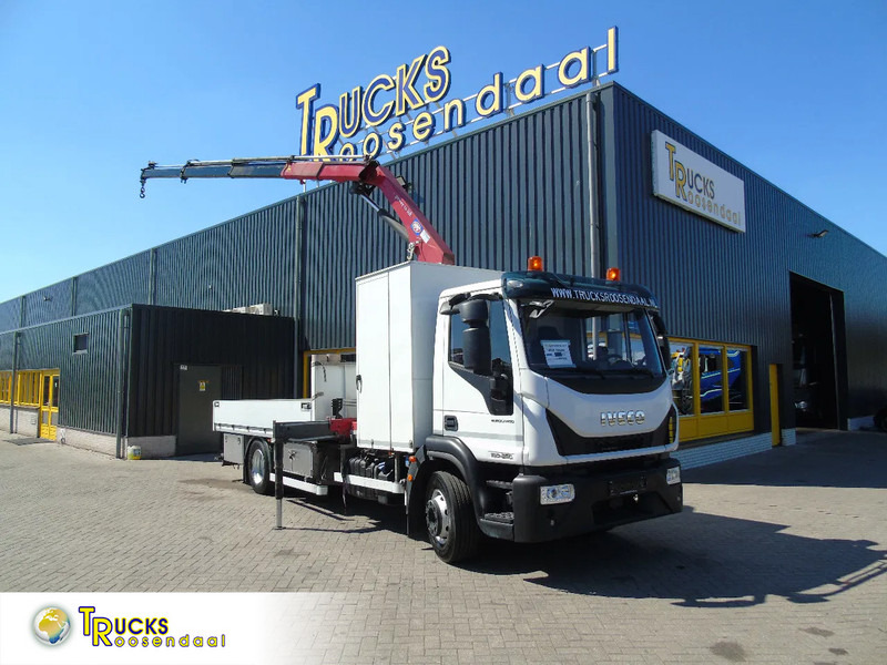 Iveco Eurocargo 160E25 + HMF 1210K-RC + EURO 6 - Camion cu macara: Foto 1 Iveco Eurocargo 160E25 + HMF 1210K-RC + EURO 6 - Camion cu macara: Foto 1