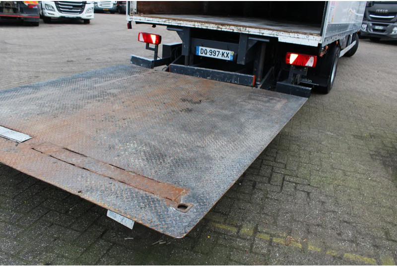 Iveco Eurocargo 160e25 + lift + euro 6 - Camion furgon: Foto 5 Iveco Eurocargo 160e25 + lift + euro 6 - Camion furgon: Foto 5