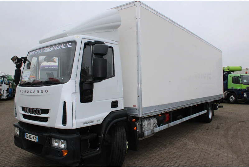 Iveco Eurocargo 160e25 + lift + euro 6 - Camion furgon: Foto 2 Iveco Eurocargo 160e25 + lift + euro 6 - Camion furgon: Foto 2