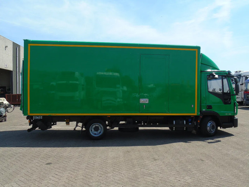 Iveco Eurocargo 75E190 + lift + 3p + EURO 6 - Camion furgon: Foto 5 Iveco Eurocargo 75E190 + lift + 3p + EURO 6 - Camion furgon: Foto 5