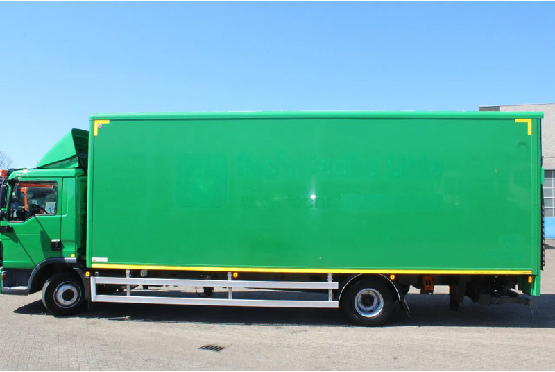 MAN TGL 12.180 + EURO 6 + LIFT + CAMERA - Camion furgon: Foto 4 MAN TGL 12.180 + EURO 6 + LIFT + CAMERA - Camion furgon: Foto 4