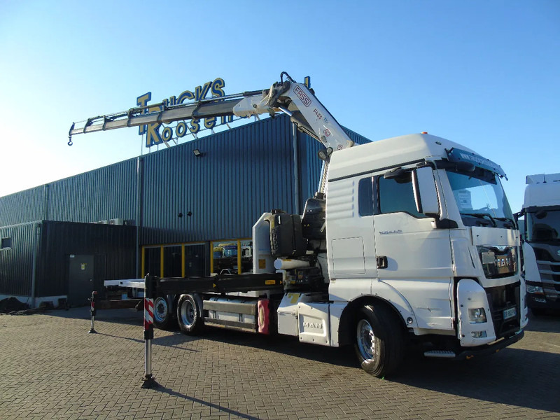 MAN TGX 26.440 + FASSI 455A.2.26 + EURO 6 + 6X2 + REMOTE - Camion cu macara: Foto 2 MAN TGX 26.440 + FASSI 455A.2.26 + EURO 6 + 6X2 + REMOTE - Camion cu macara: Foto 2