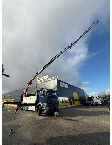 Mercedes-Benz Arocs 3251 + FASSI 660RA .26.HE 6x Extensions + 4x JIB + 8x4 + remote - Camion cu macara: Foto 2 Mercedes-Benz Arocs 3251 + FASSI 660RA .26.HE 6x Extensions + 4x JIB + 8x4 + remote - Camion cu macara: Foto 2