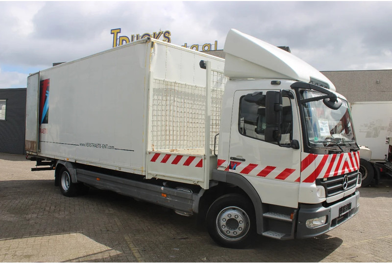 Mercedes-Benz Atego 1218 + EURO 5 + manual - Camion furgon: Foto 2 Mercedes-Benz Atego 1218 + EURO 5 + manual - Camion furgon: Foto 2