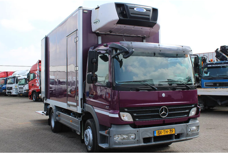 Mercedes-Benz Atego 1222 + carrier + lift + EURO 5 - Camion frigider: Foto 3 Mercedes-Benz Atego 1222 + carrier + lift + EURO 5 - Camion frigider: Foto 3