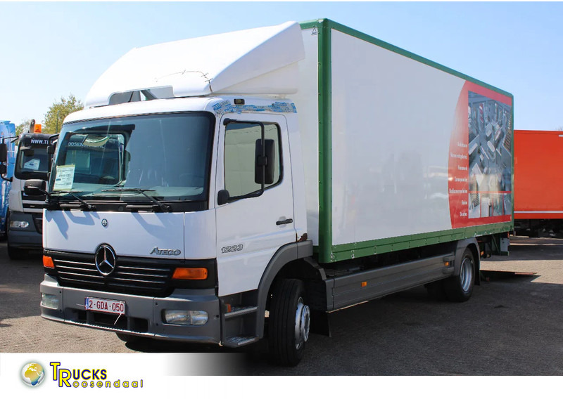 Mercedes-Benz Atego 1223 + euro 2 + lift + MANUAL - Camion furgon: Foto 1 Mercedes-Benz Atego 1223 + euro 2 + lift + MANUAL - Camion furgon: Foto 1