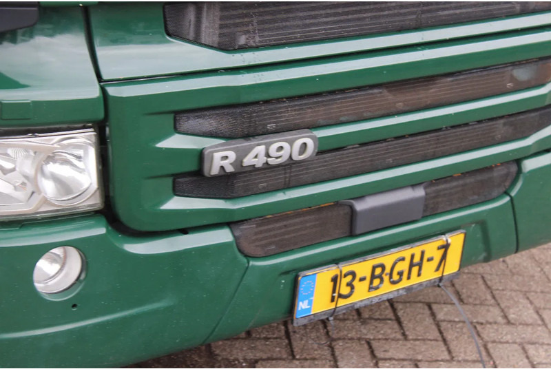 Scania R490 + 6X2 + EURO 6 + heating truck/ flowers FULL OPTION - Camion frigider: Foto 4 Scania R490 + 6X2 + EURO 6 + heating truck/ flowers FULL OPTION - Camion frigider: Foto 4