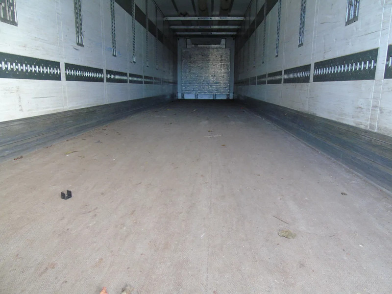 Schmitz Cargobull SKO 24 + CARRIER + 3 AXLE + 2.70 height + 529 hours!! - Semiremorcă frigider: Foto 5 Schmitz Cargobull SKO 24 + CARRIER + 3 AXLE + 2.70 height + 529 hours!! - Semiremorcă frigider: Foto 5