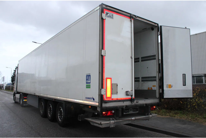 Schmitz Cargobull + carrier vector 1350 + ATP + 264 height - Semiremorcă frigider: Foto 4 Schmitz Cargobull + carrier vector 1350 + ATP + 264 height - Semiremorcă frigider: Foto 4