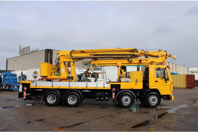 Volvo FL10 8X4 + GROMACH 34 mtr. + EURO 2 - Macara tot teren: Foto 5 Volvo FL10 8X4 + GROMACH 34 mtr. + EURO 2 - Macara tot teren: Foto 5