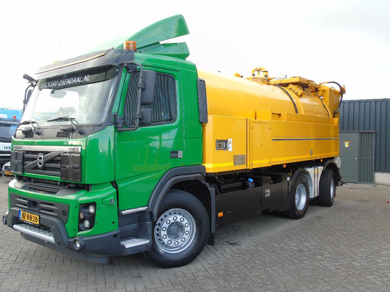 Volvo FMX 420 + 15.000L + HIGH PRESSURE PUMP + URACA + 6X4 + EURO 5 - Maşină pentru vidanjări: Foto 2 Volvo FMX 420 + 15.000L + HIGH PRESSURE PUMP + URACA + 6X4 + EURO 5 - Maşină pentru vidanjări: Foto 2