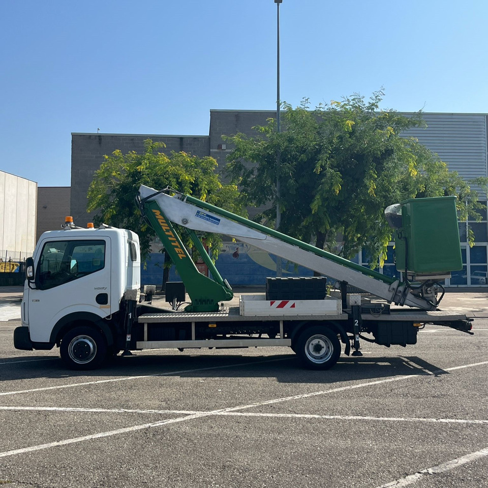 Renault Maxity - Camion: Foto 2 Renault Maxity - Camion: Foto 2