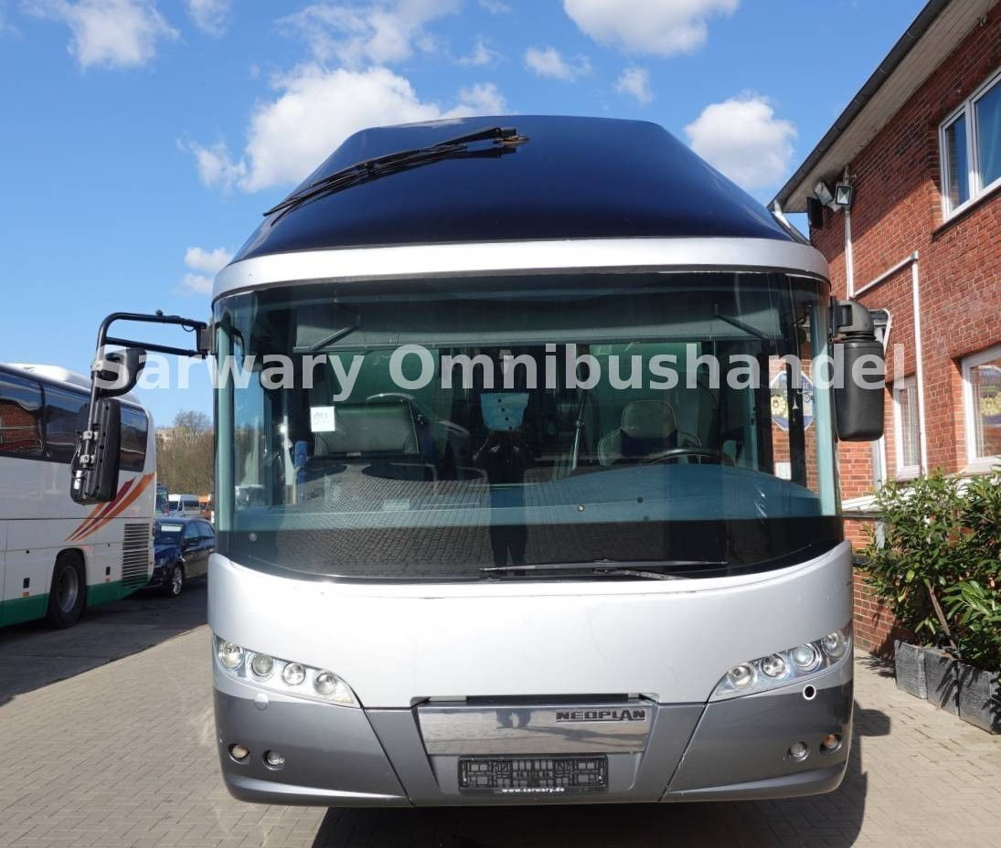 Neoplan Starliner C *N 5217*SHD*55-Sitze*Cityliner*EEV* - Autocar: Foto 4 Neoplan Starliner C *N 5217*SHD*55-Sitze*Cityliner*EEV* - Autocar: Foto 4