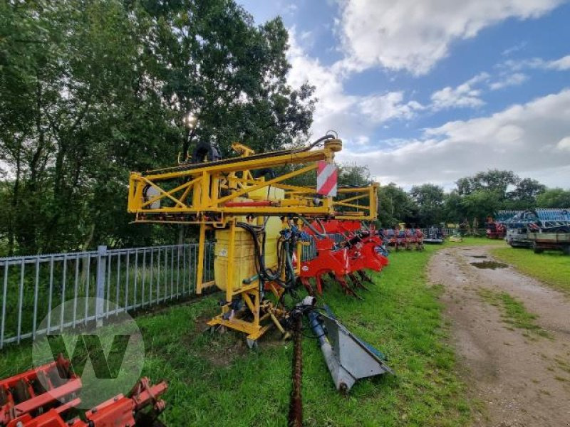 Dubex Anbauspritze 1200 l - Maşină de erbicidat purtata: Foto 1 Dubex Anbauspritze 1200 l - Maşină de erbicidat purtata: Foto 1