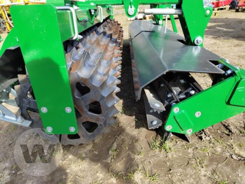 Düvelsdorf Frontpacker 3,0 m - Compactor agricola: Foto 3 Düvelsdorf Frontpacker 3,0 m - Compactor agricola: Foto 3