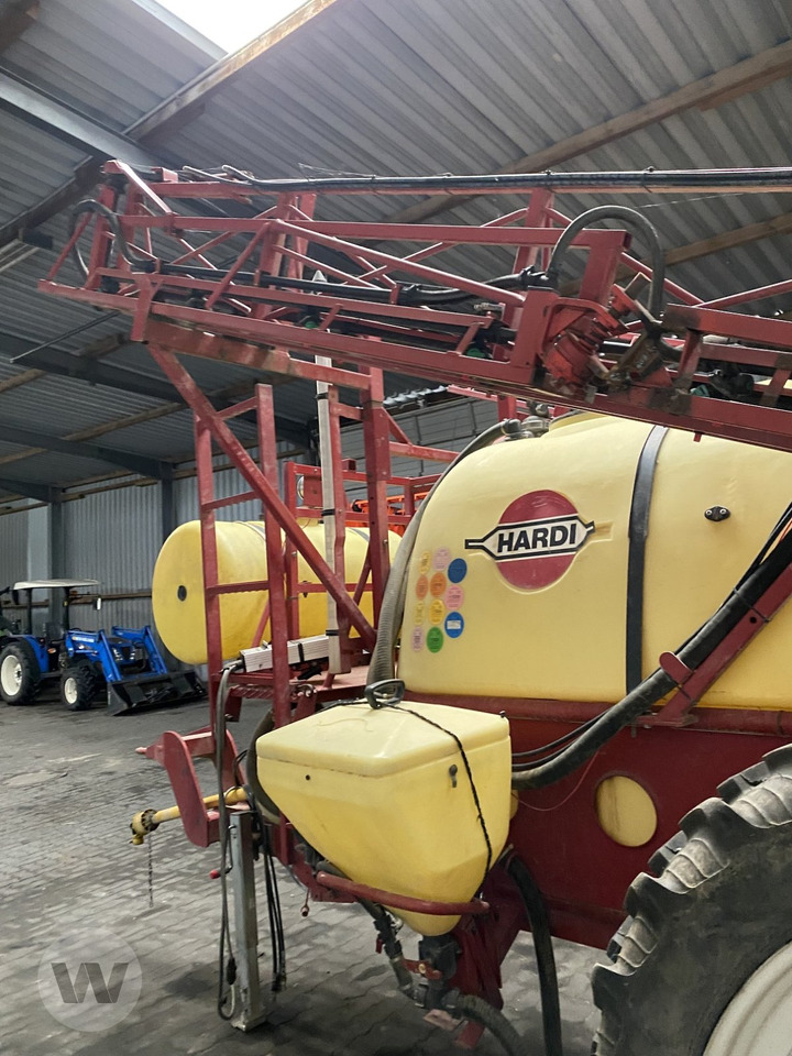Hardi Navigator 3000 Echo - Maşină de erbicidat tractata: Foto 5 Hardi Navigator 3000 Echo - Maşină de erbicidat tractata: Foto 5