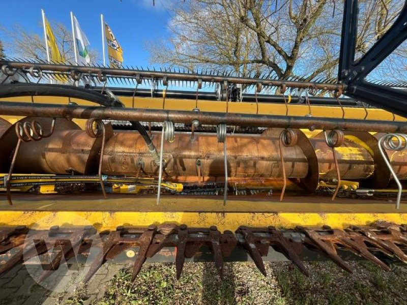 New Holland 9,15m Varifeed - Heder: Foto 3 New Holland 9,15m Varifeed - Heder: Foto 3