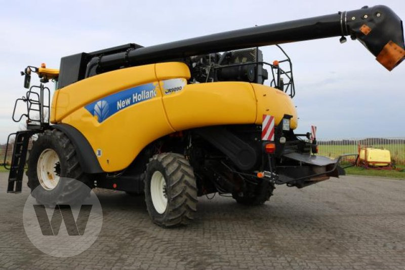 New Holland CR 9090 - Combină de recoltat cereale: Foto 2 New Holland CR 9090 - Combină de recoltat cereale: Foto 2
