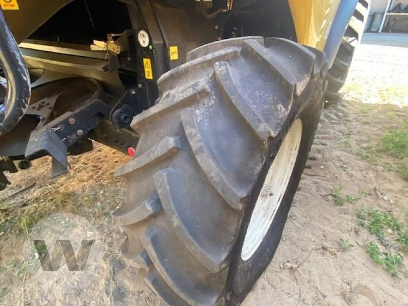 New Holland CR 980 - Combină de recoltat cereale: Foto 5 New Holland CR 980 - Combină de recoltat cereale: Foto 5