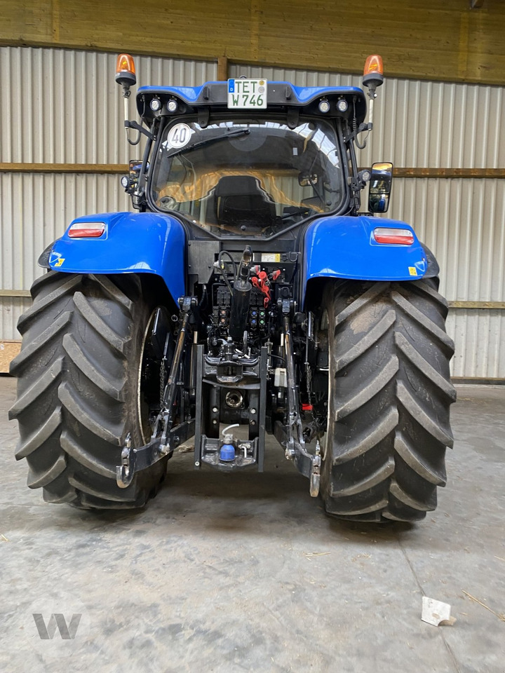 New Holland T 7.245 AC StageV - Tractor agricol: Foto 2 New Holland T 7.245 AC StageV - Tractor agricol: Foto 2