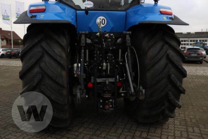 New Holland T 8.380 AC - Tractor agricol: Foto 3 New Holland T 8.380 AC - Tractor agricol: Foto 3