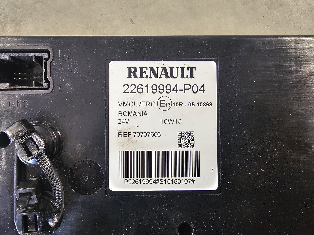 RENAULT RANGE T / VMCU FRC / 22619994 22445005 - Calculator de bord: Foto 4 RENAULT RANGE T / VMCU FRC / 22619994 22445005 - Calculator de bord: Foto 4