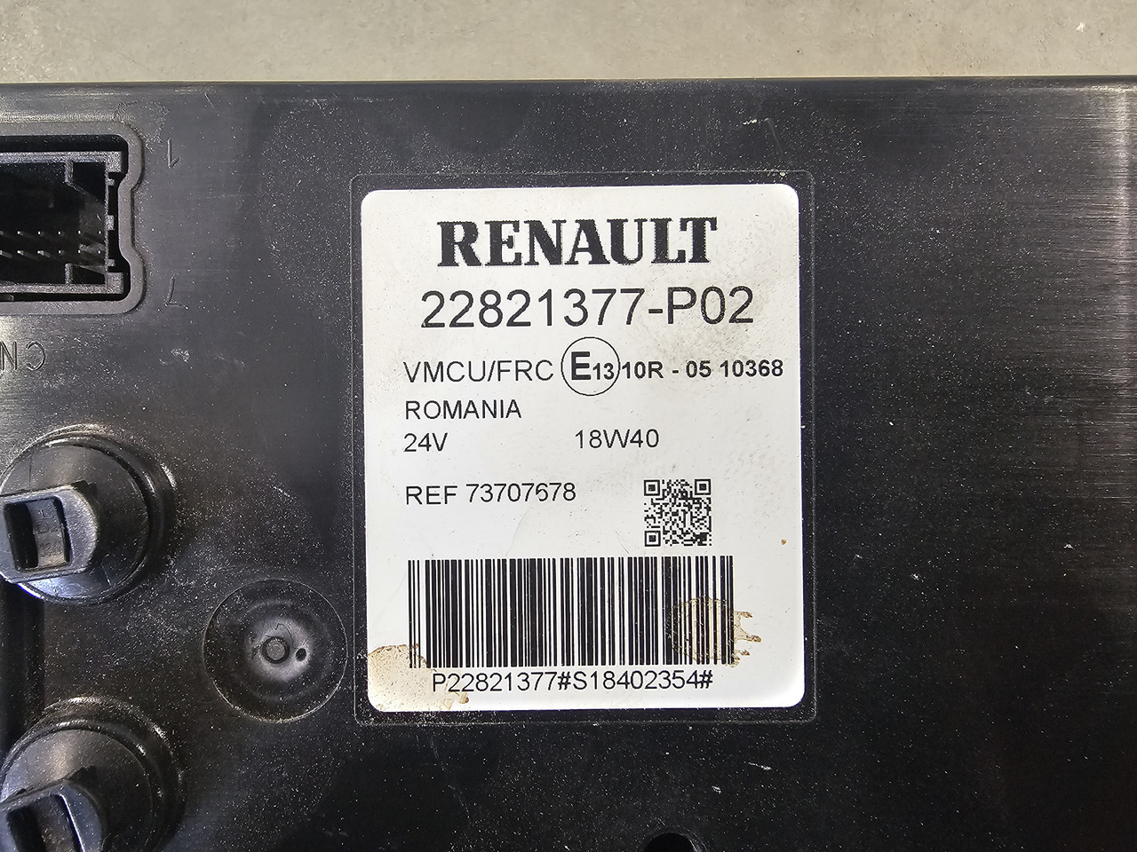 RENAULT RANGE T / VMCU FRC / 22821377 23006079 - Calculator de bord: Foto 4 RENAULT RANGE T / VMCU FRC / 22821377 23006079 - Calculator de bord: Foto 4