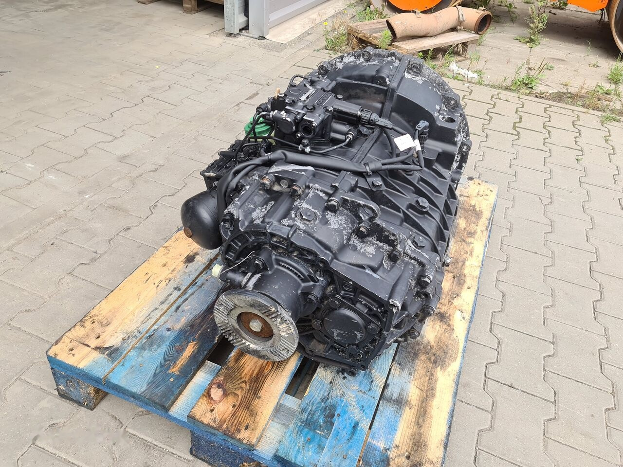 Renault 6AS1000TO AUTOMAT POWERPACK - Cutie de viteze pentru Camion: Foto 3 Renault 6AS1000TO AUTOMAT POWERPACK - Cutie de viteze pentru Camion: Foto 3