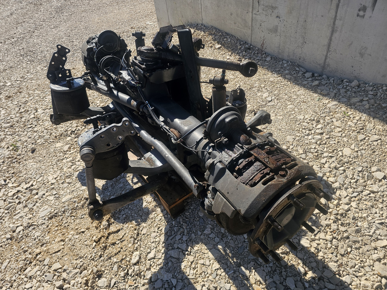 VOLVO FH FM / LIFT & STEERING AXLE / 6x2 / COMPLETE - Axă spate: Foto 4 VOLVO FH FM / LIFT & STEERING AXLE / 6x2 / COMPLETE - Axă spate: Foto 4