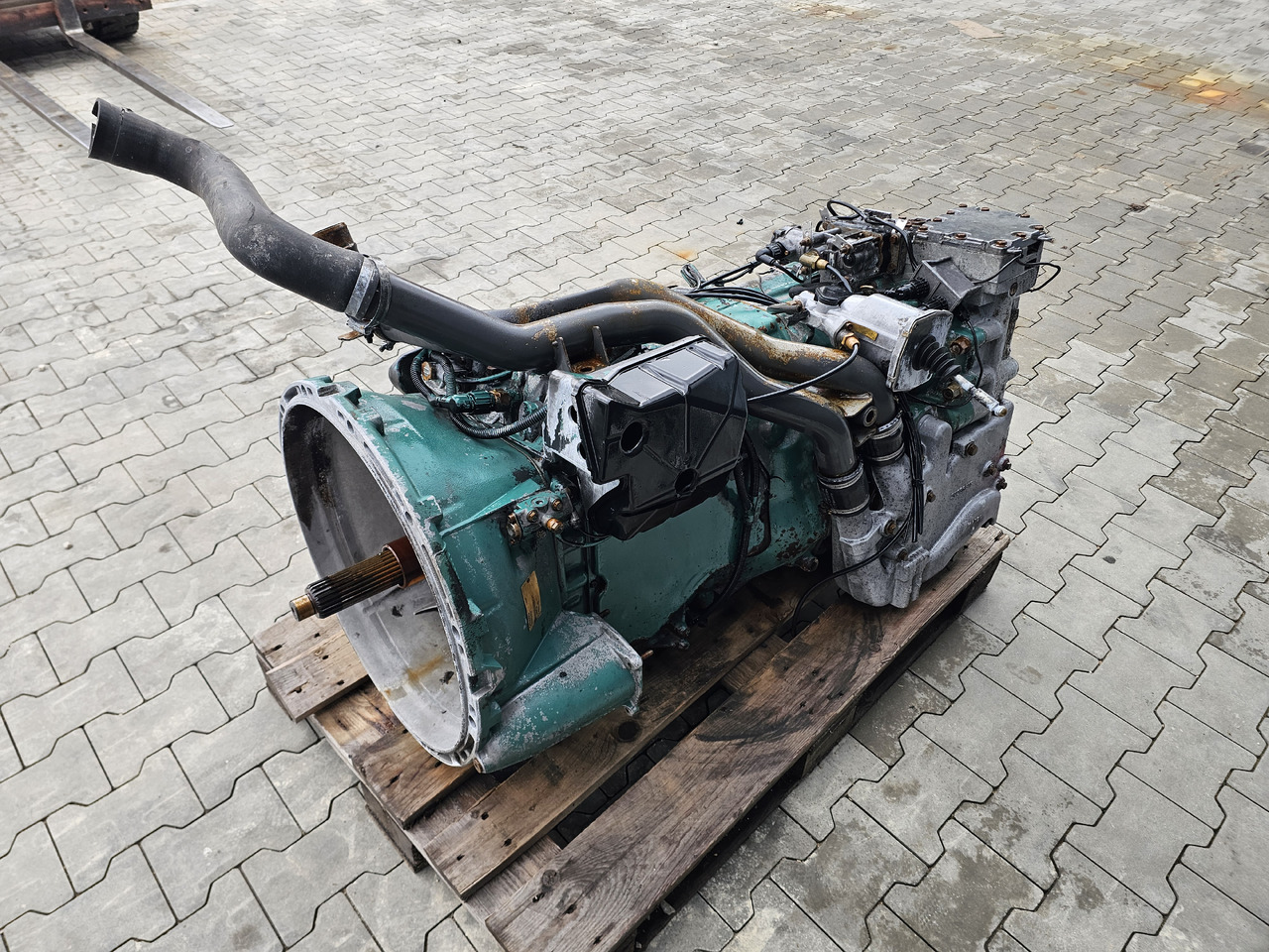 VOLVO FH13 FH16 / GEARBOX / RETARDER / VTO2814B / MANUAL / WORLDWIDE DELIVERY - Cutie de viteze: Foto 4 VOLVO FH13 FH16 / GEARBOX / RETARDER / VTO2814B / MANUAL / WORLDWIDE DELIVERY - Cutie de viteze: Foto 4