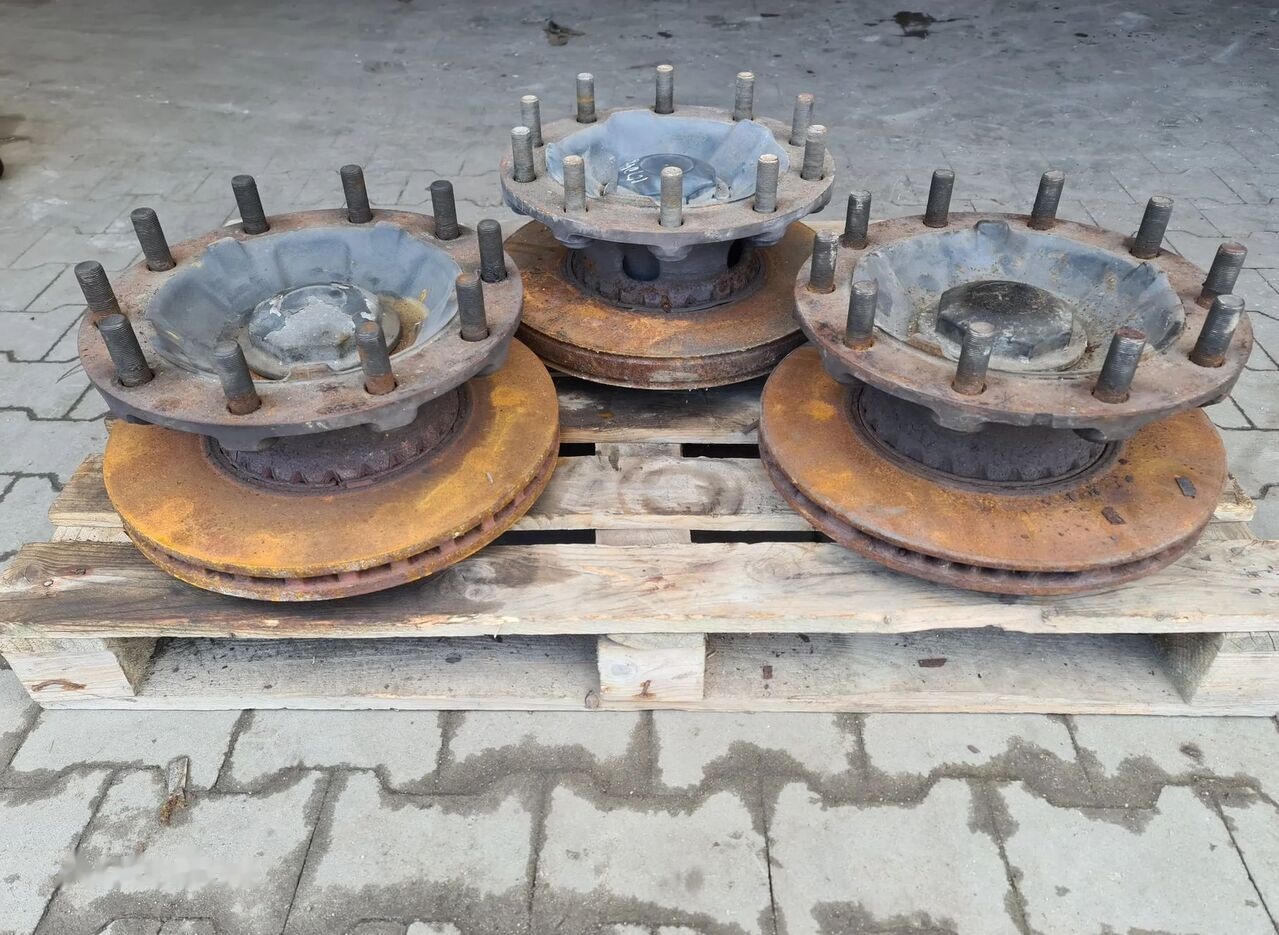 VOLVO RENAULT FRONT HUB 68mm 6.8cm / WORLDWIDE DELIVERY - Butuc pentru Camion: Foto 2 VOLVO RENAULT FRONT HUB 68mm 6.8cm / WORLDWIDE DELIVERY - Butuc pentru Camion: Foto 2