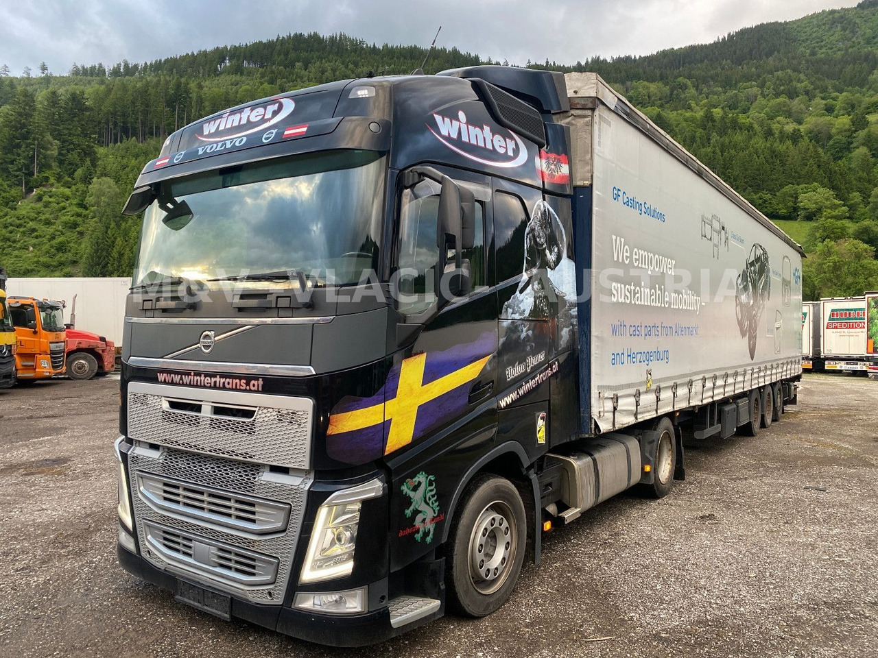 Volvo FH 460 Mega -Lowliner - Cap tractor: Foto 1 Volvo FH 460 Mega -Lowliner - Cap tractor: Foto 1