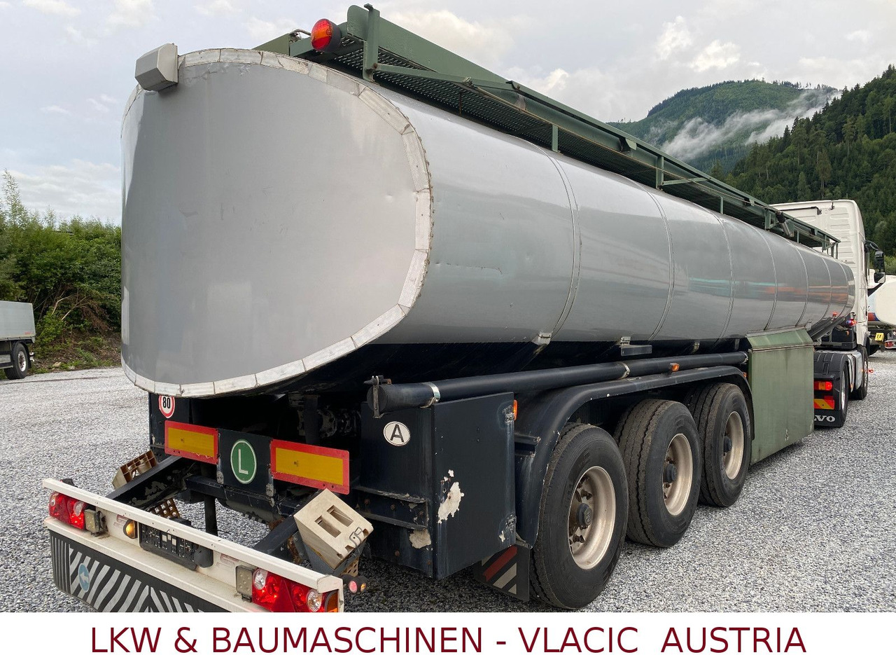 Schwarzmüller Tank für Öl transport - Semiremorcă cisternă: Foto 3 Schwarzmüller Tank für Öl transport - Semiremorcă cisternă: Foto 3
