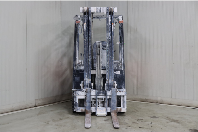 Doosan B18T-7 - Electrostivuitor: Foto 3 Doosan B18T-7 - Electrostivuitor: Foto 3