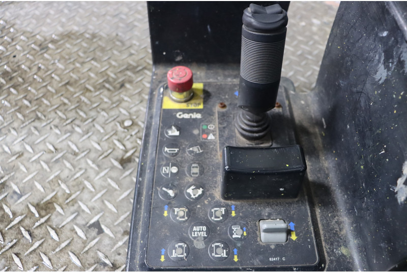 Genie GS2668RT - Platforma foarfeca: Foto 2 Genie GS2668RT - Platforma foarfeca: Foto 2
