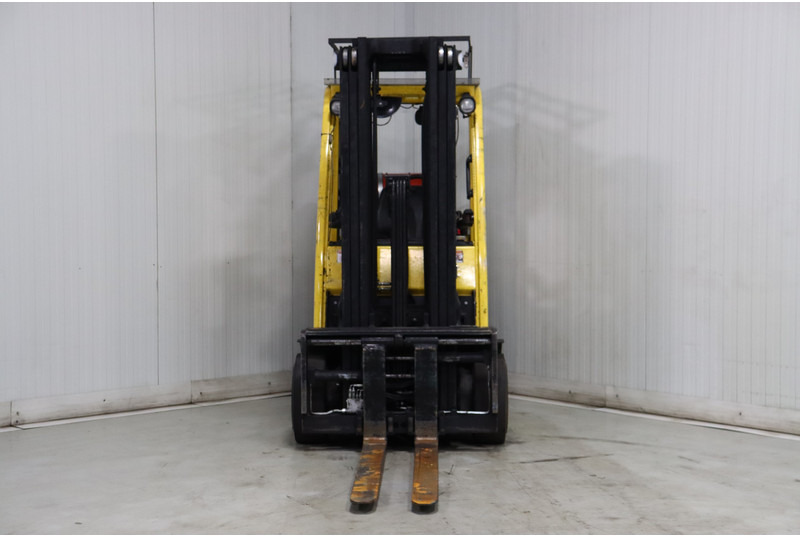 Hyster S3.0FT - Stivuitor GPL: Foto 3 Hyster S3.0FT - Stivuitor GPL: Foto 3