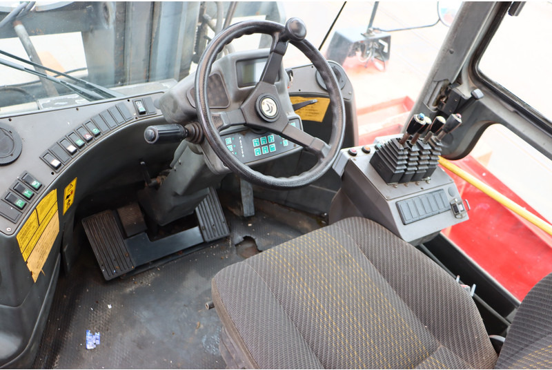 Kalmar DCF450-12 - Stivuitor diesel: Foto 2 Kalmar DCF450-12 - Stivuitor diesel: Foto 2