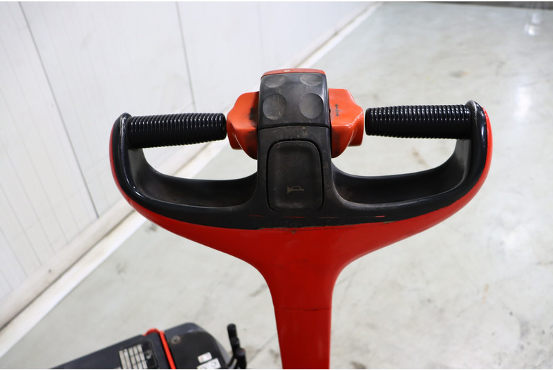 Linde L12AC - Transpalet la mare înălţime: Foto 2 Linde L12AC - Transpalet la mare înălţime: Foto 2