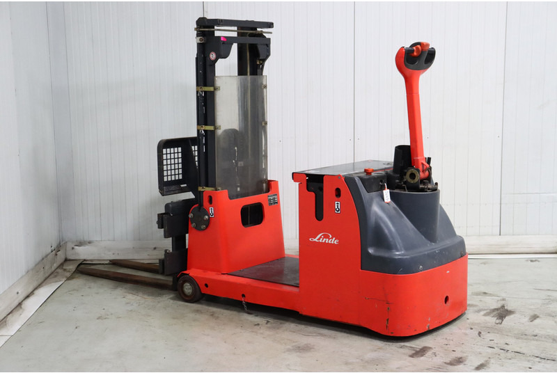 Linde L12AC - Transpalet la mare înălţime: Foto 5 Linde L12AC - Transpalet la mare înălţime: Foto 5