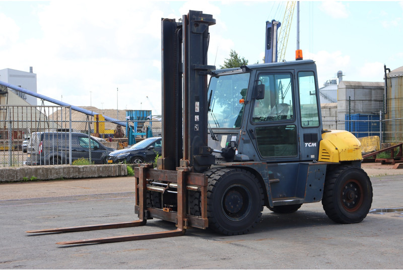 TCM FD80-2 - Stivuitor diesel: Foto 4 TCM FD80-2 - Stivuitor diesel: Foto 4