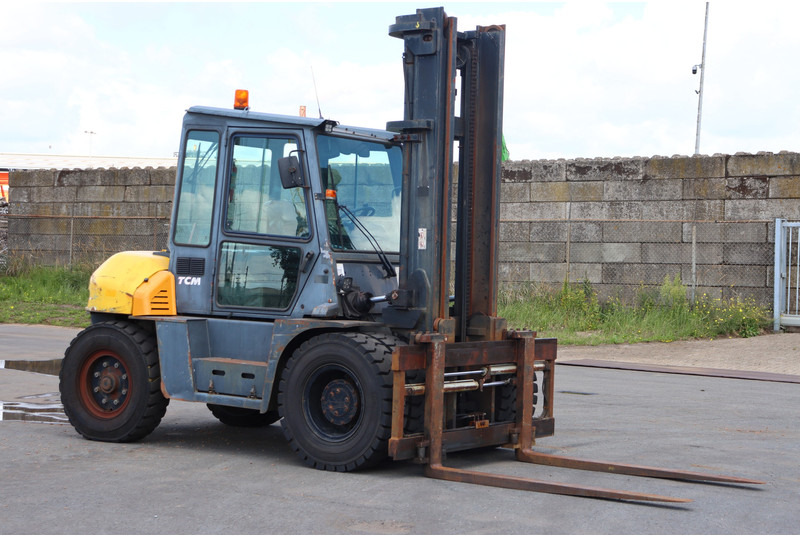 TCM FD80-2 - Stivuitor diesel: Foto 1 TCM FD80-2 - Stivuitor diesel: Foto 1